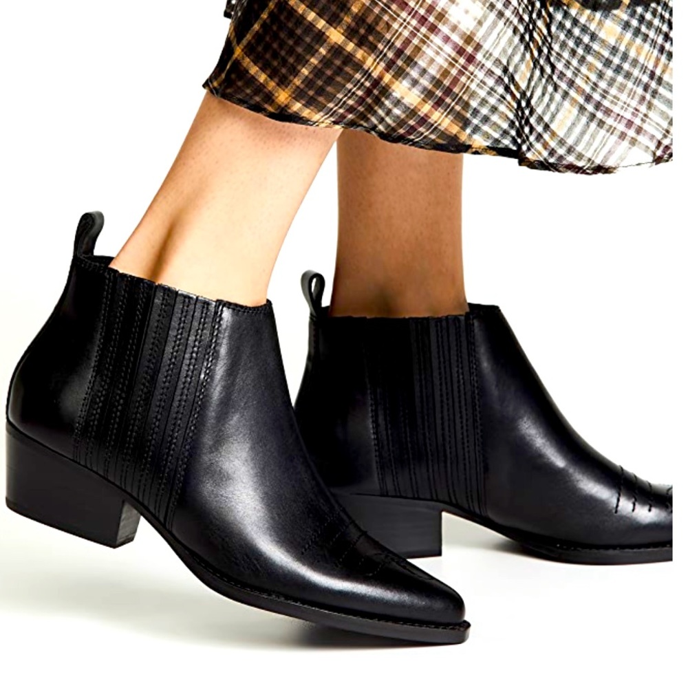 Botkier Texas Boots